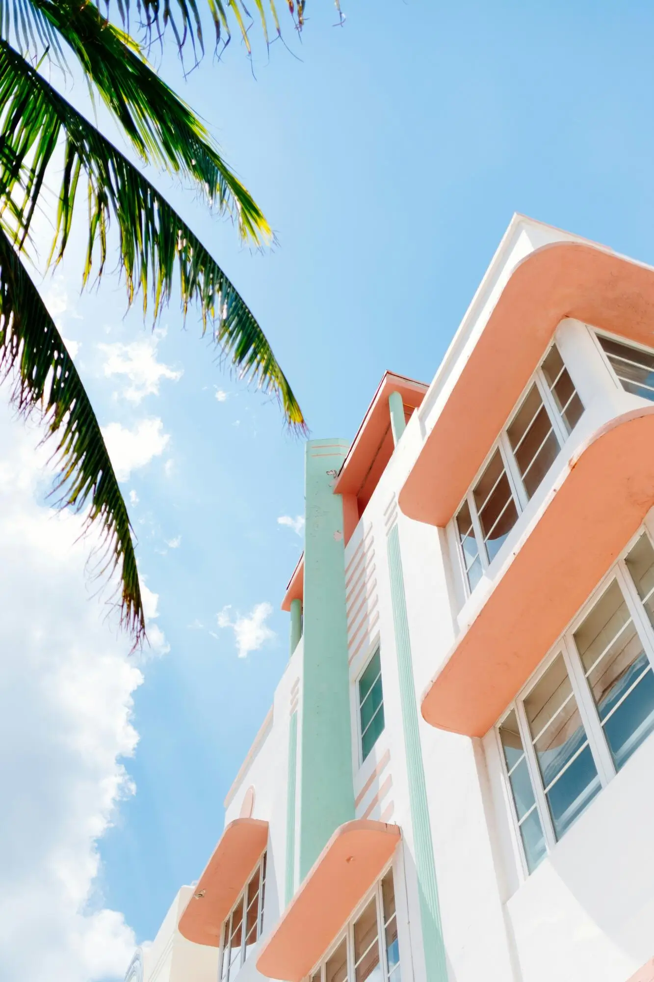 What Do Miami, FL Landlords Need to Know About Security Deposits?
