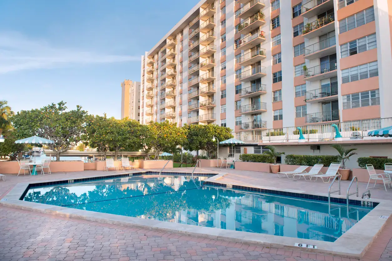Tips for Successfully Managing Multi-Family Properties in South Florida
