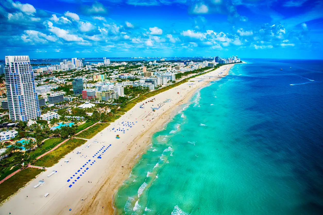 Navigating the Waves: The Impact of Tourism on Property Management in Miami